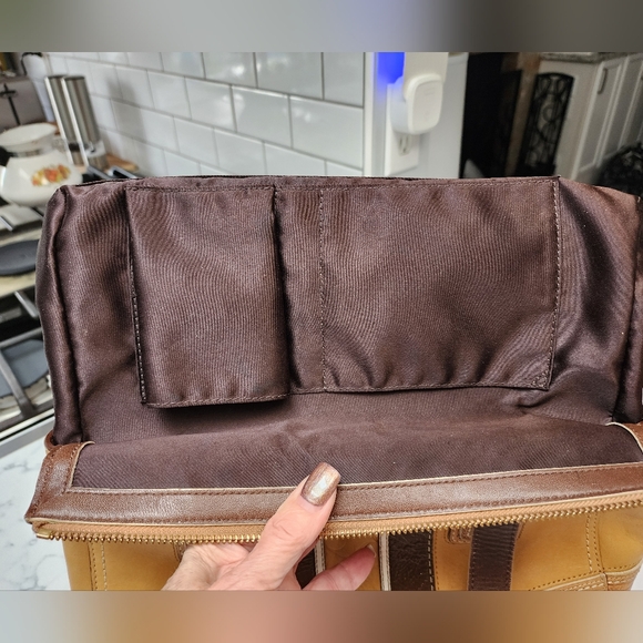 COACH Y2K Hampton Embossed Signature Stripe Leather Satchel 11609 EUC - Picture 12 of 16